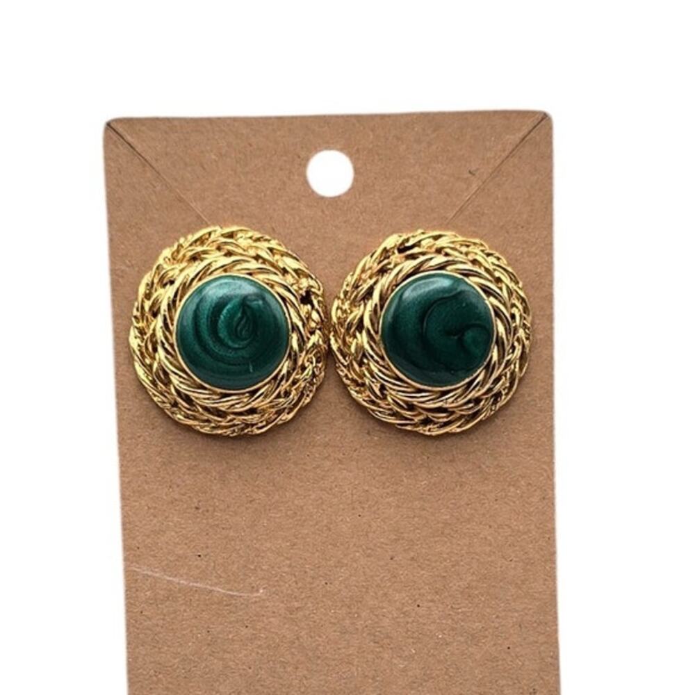 Green Cabochon Gold Clip-On Earrings – Woven Classic Glam